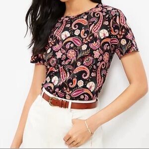 LOFT Paisley Everyday Crew Tee - Size Medium (NWOT)